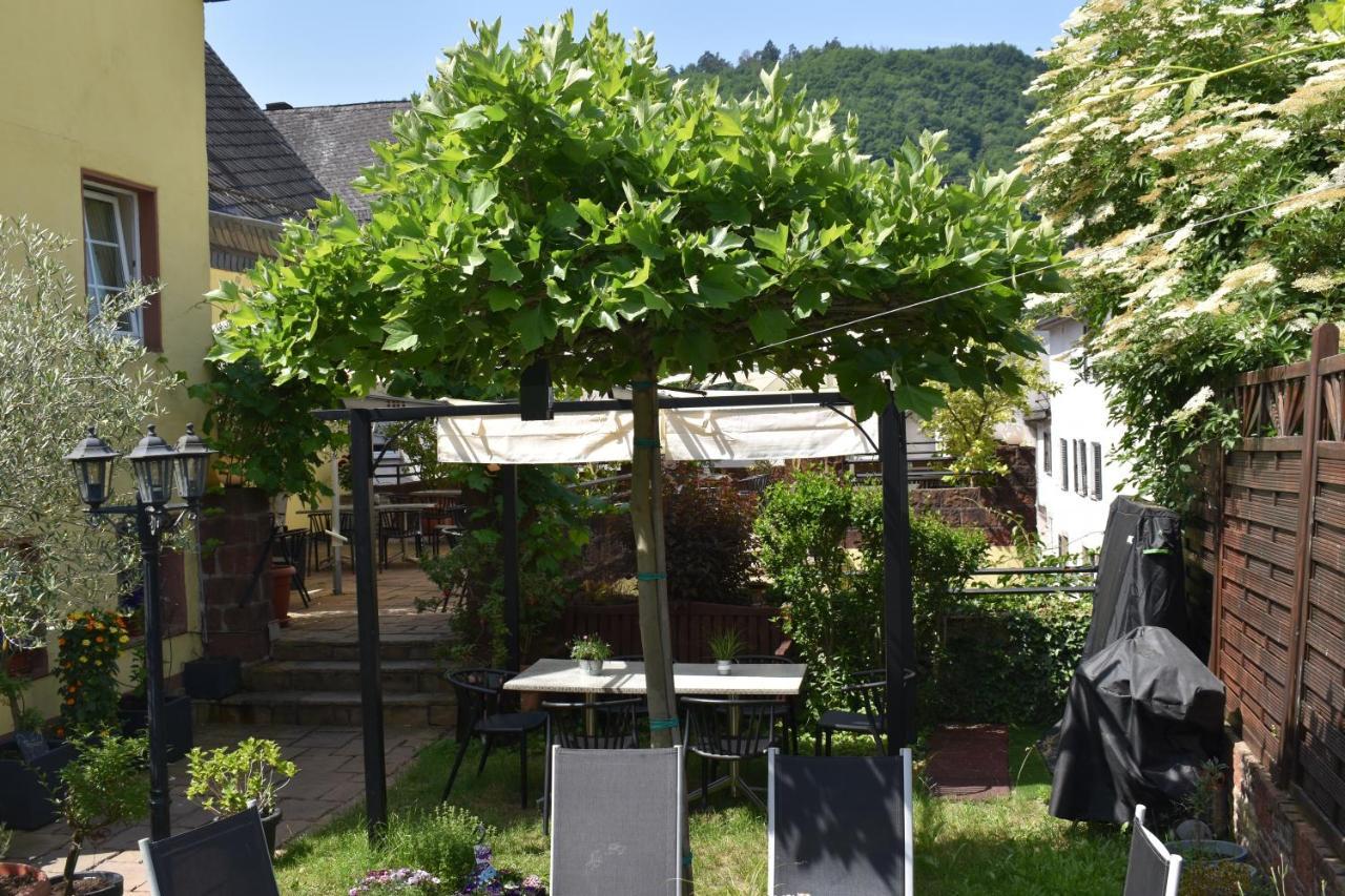 Landgasthof Zur Sonne Enkirch Eksteriør bilde